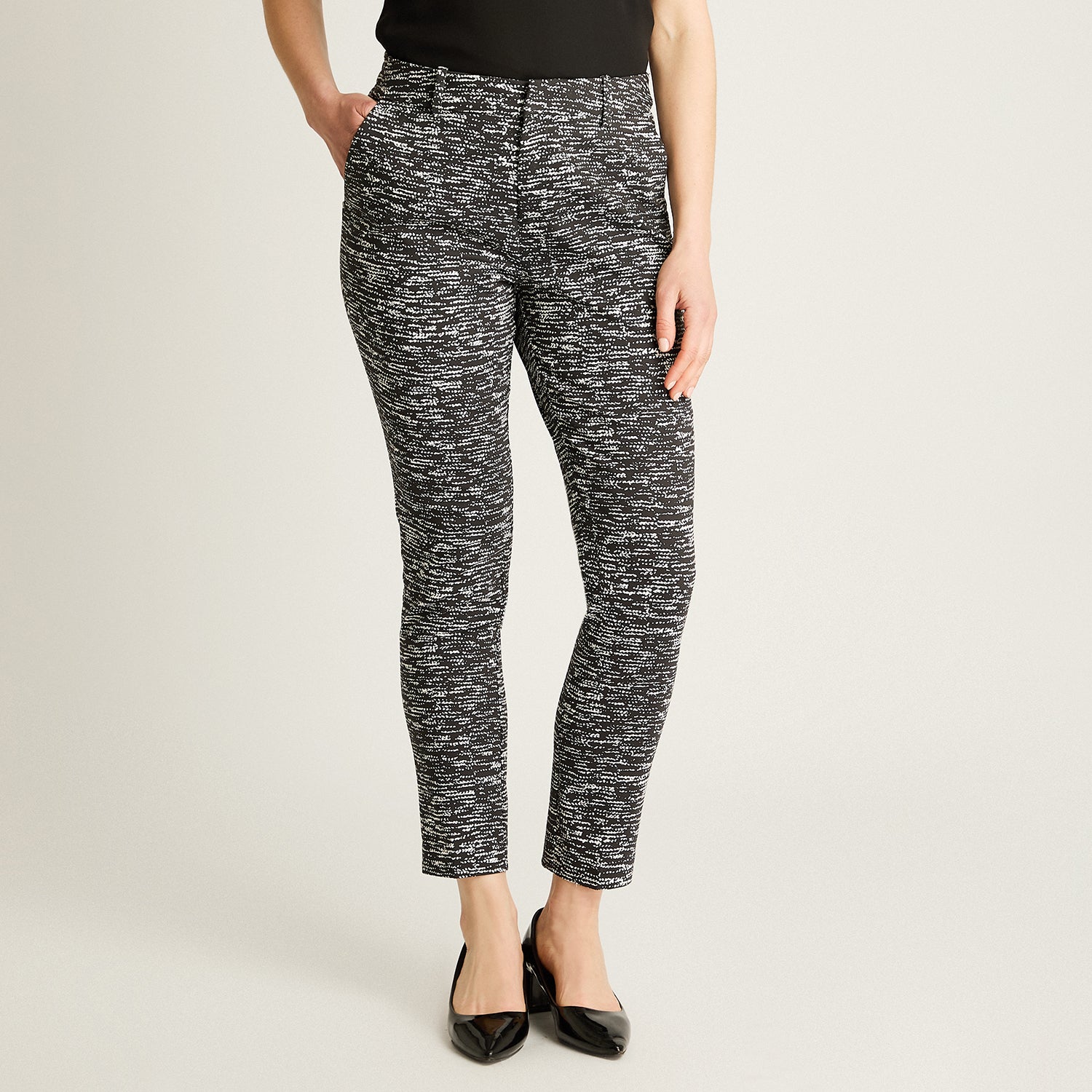 Pantalón Slim Fit Negro Jaspeado